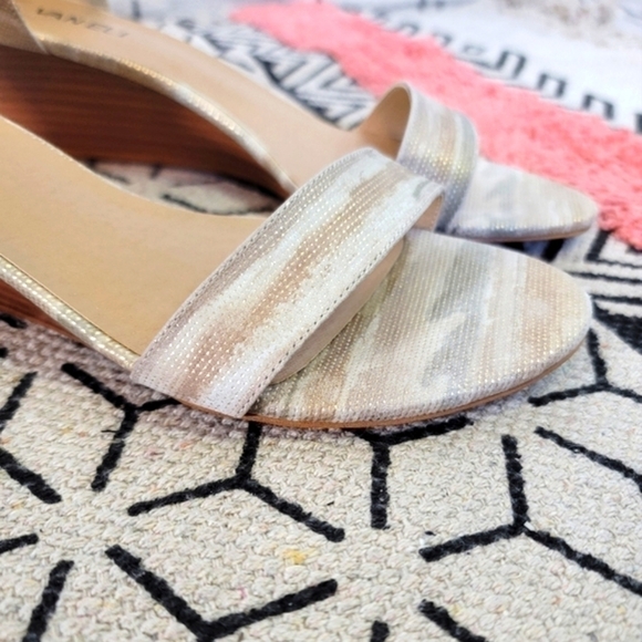 VAN ELI TEXTURED WEAVE EARTH TONES WEDGE SANDAL, SZ 9 - Picture 11 of 16